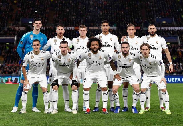 欧冠半场：蒂尔破门，阿尔瓦雷斯扳平，埃因霍温1-1马竞（欧冠半场战报：蒂尔先开纪录，阿尔瓦雷斯扳平，埃因霍温暂1-1马竞）