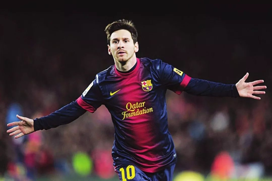 阿利松：我们仍支持主教练，相信他能帮我们扭转局势（阿利松：全队仍力挺主帅，坚信他能扭转颓势）