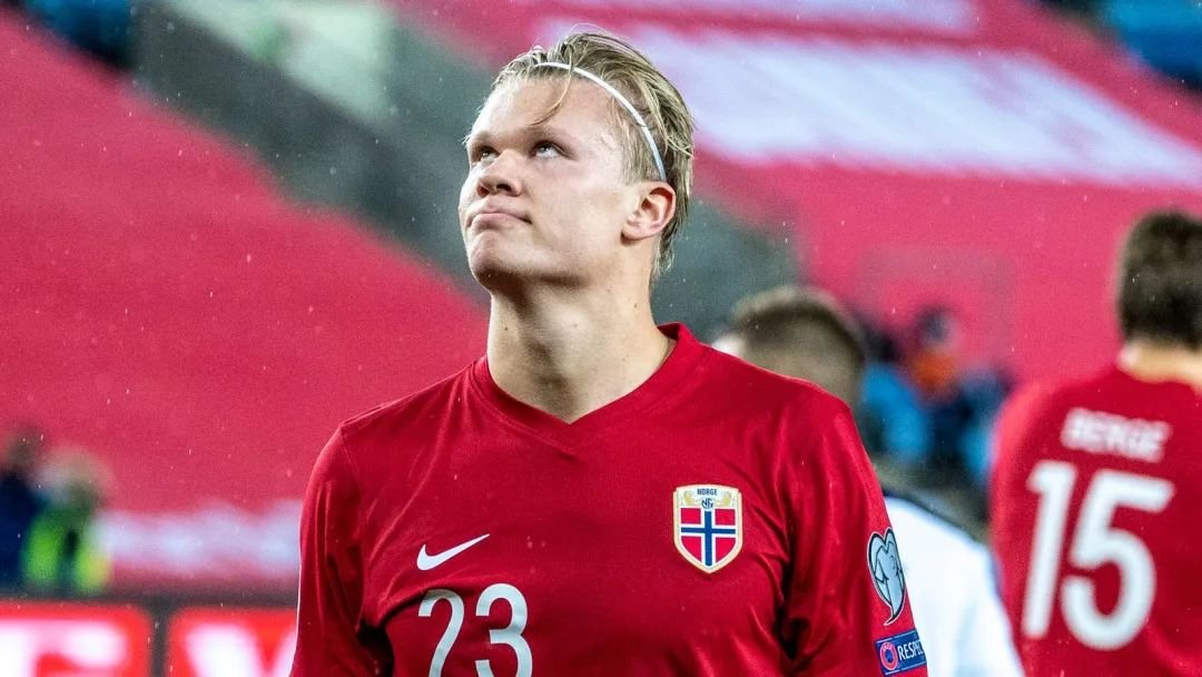 巴西足协主席：内马尔是伟大的球员，世界杯名单完全由安帅定（巴西足协主席：内马尔伟大，世界杯名单由安帅全权决定）