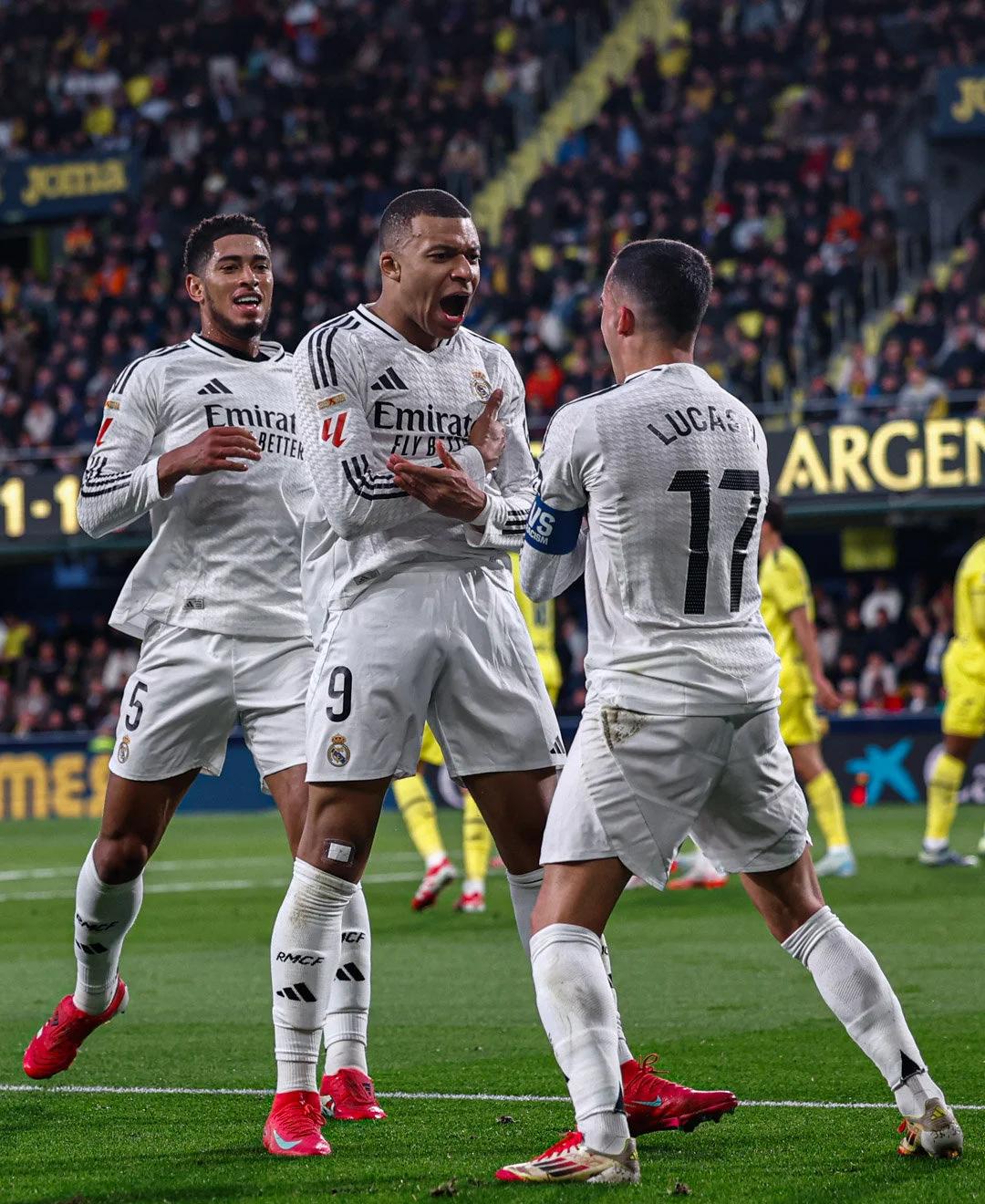 北京市足协贺信：国安用金灿灿的奖杯回应了首都广大球迷的期待（北京足协发贺信：国安以金杯兑现首都球迷的期盼）