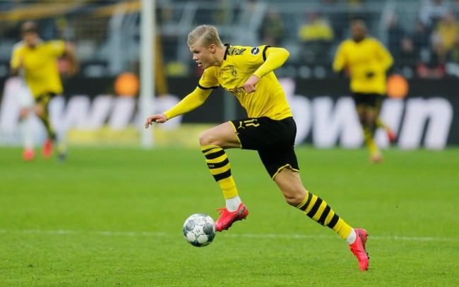 活塞主帅：很惊讶康宁汉姆没获得更多罚球，裁判对他区别对待（活塞主帅质疑判罚：惊讶康宁汉姆罚球偏少，疑遭裁判区别对待）