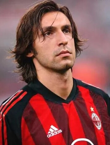 东体：河南球迷反思心态有点飘，俱乐部人士提到“大热必死”（东体：河南球迷自省心态有些浮，俱乐部人士称热门易翻车）