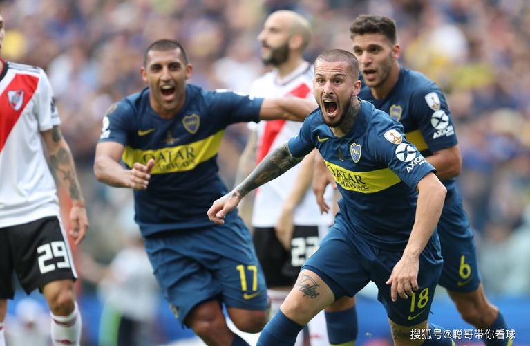 哲科：我们确实踢得很烂，但我们需要球迷支持而不是嘘声（哲科：我们踢得不好我承认，但更需要球迷的支持而非嘘声）