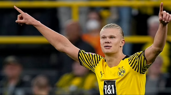 西甲战报：博耶点射制胜，阿拉维斯1-0险胜皇家社会（西甲：博耶点球制胜，阿拉维斯1-0力克皇家社会）