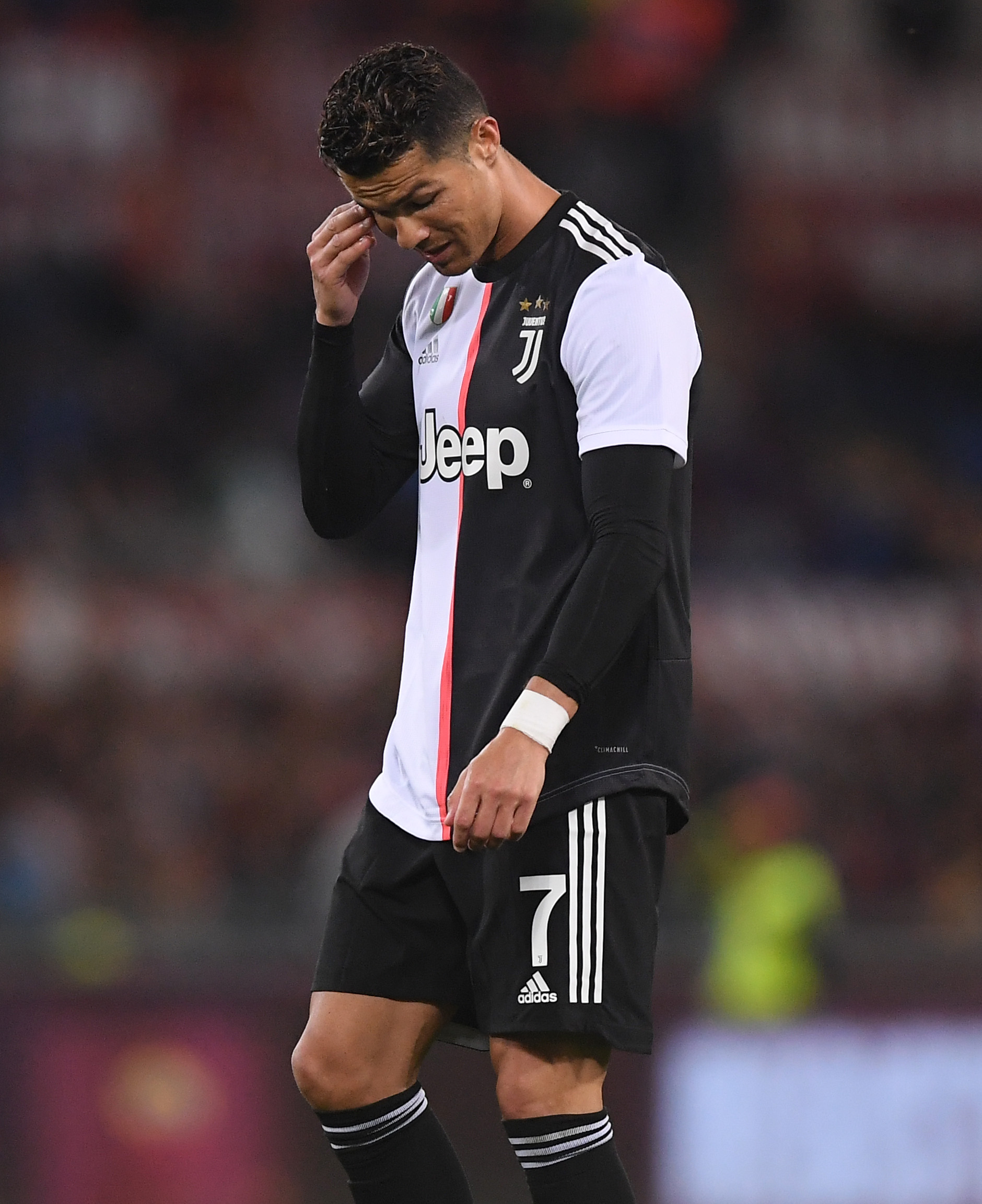 巴媒：米兰已表达对乌戈-索萨的兴趣，科林蒂安正在等待报价（巴媒：AC米兰有意乌戈-索萨，科林蒂安静候报价）