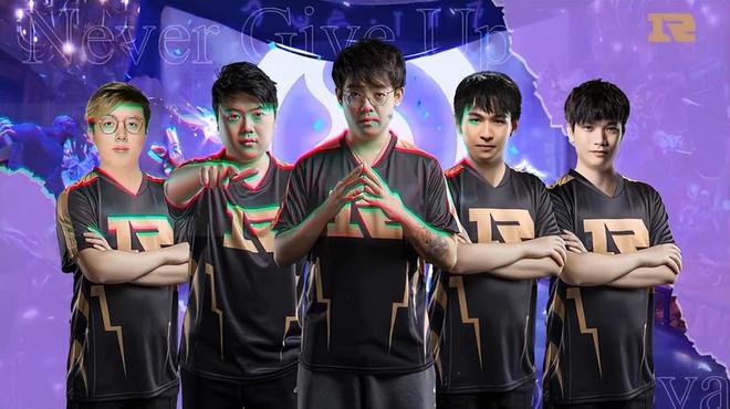 正是现代足 正是现代足